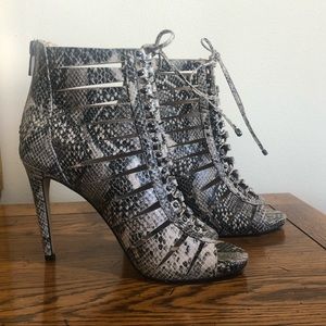 Vince Camuto Snakeskin Heels!